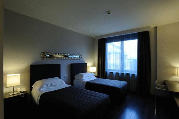 Park Hotel Sporting Teramo Exteriör bild